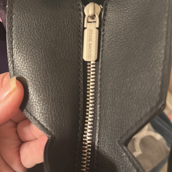 NWOT Pixie Mood Alicia Tote - Picture 5 of 10